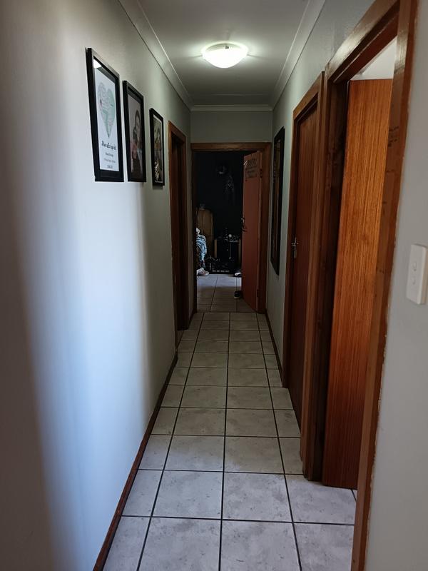 3 Bedroom Property for Sale in Dana Bay Western Cape